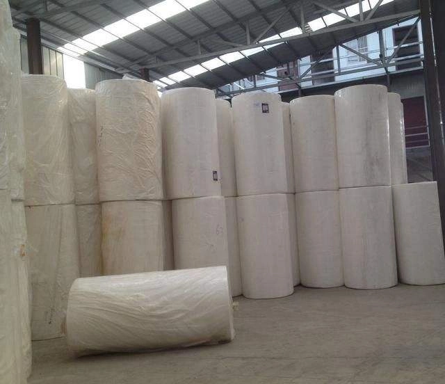 The Advantage of Partnering with a Napkin Jumbo Roll Manufacture